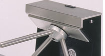 tourniquet tripode  Wilcox Door Service Inc