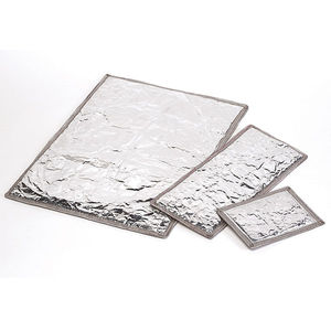 gaine de protection thermique / plate / pour câbles / en métal