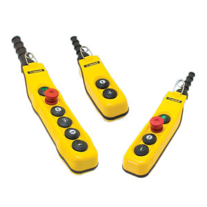 boîte à boutons à 6 boutons / IP65 / d'arrêt d'urgence