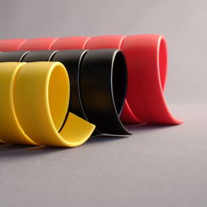 gaine en polyéthylène / de protection / spiralée / pour tuyaux
