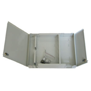 boîte de distribution / murale / rectangulaire / en acier