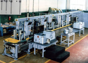 machine d'assemblage automatique / pour applications automobiles / linéaire