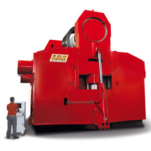 rouleuse à 3 rouleaux moteurs / hydraulique