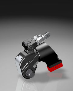 boulonneuse hydraulique / modèle droit / à renvoi d'angle