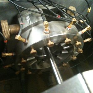 système de mesure d'épaisseur / d'excentricité / de tubes / pour applications industrielles