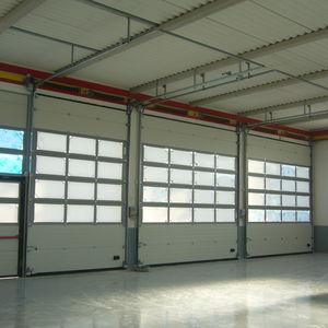 portes sectionnelles / industrielles / pour l'intérieur / de hangar