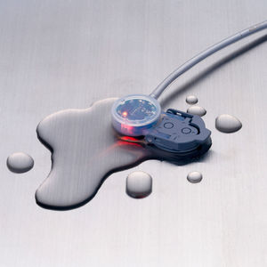 détecteur de fuites liquide / avec capteur semi-conducteur / optique / compact