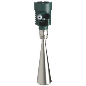 capteur de niveau radar / pour liquides / pour solides / en inox
