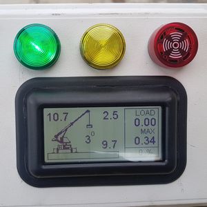 HMI à écran tactile / monté sur châssis / encastrable / monté sur véhicule