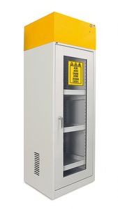 armoire d'atelier / au sol / à portes battantes / à portes vitrées
