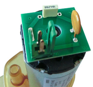 pompe pour eau chaude / à moteur DC / semi-immergée / centrifuge
