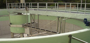 clarificateur circulaire / avec pont racleur