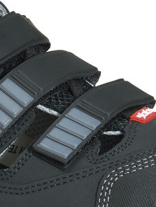 chaussure de sécurité pour chantier / résistante à l'huile / de protection mécanique / S1P