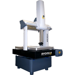 machine de mesure tridimensionnelle à portique / à capteur multiple / optique