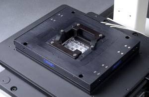 platine de nanopositionnement linéaire / XYZ / piézoélectrique / 3 axes