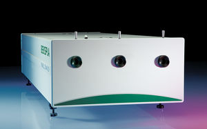 système laser nanoseconde / à état solide / infrarouge
