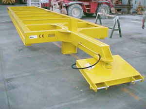 remorque pour matériel industriel / à plateau / hydraulique