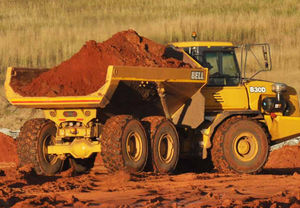 tombereau articulé / diesel / pour mines et carrières
