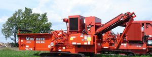 broyeur à rotor / horizontal / pour le bois / à chenilles