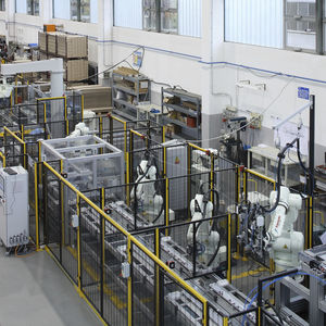 ligne d'assemblage robotisée / entièrement automatique / de contrôle / de marquage