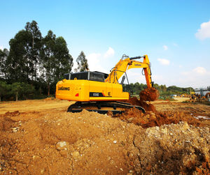 pelleteuse lourde / sur chenilles / Tier 4 final / pour chantier de construction