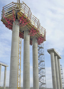 échafaudage suspendu / modulaire / grimpant / de façade