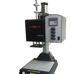 machine de soudage par points / AC / semi-automatique / pour plastique