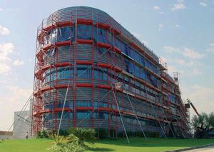 échafaudage fixe / modulaire / de façade