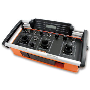 télécommande radio / à joystick / avec écran intégré / industrielle