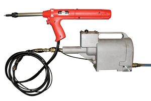 riveteuse hydropneumatique / pour rivets en chargeur