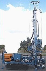 foreuse de puits / sur chenilles / rotative / hydraulique