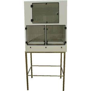 armoire de protection / de bureau / d'atelier / réseau