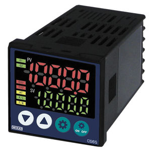 contrôleur de température numérique / programmable / monté sur panneau / auto-réglant