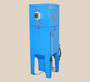 dépoussiéreur à cartouche / décolmatage pneumatique / pour le sablage