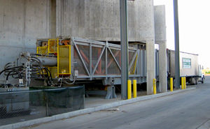 compacteur de déchets stationnaire / mobile / mélangé / pour station de transfert