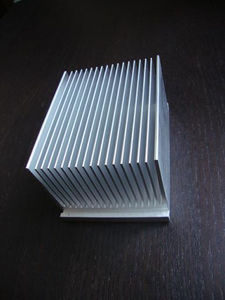 dissipateur thermique en aluminium / thermoconducteur