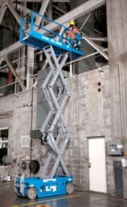 plateforme élévatrice à ciseaux mobile / électrique