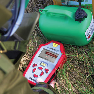 analyseur d'identification / portable / pour environnement dangereux