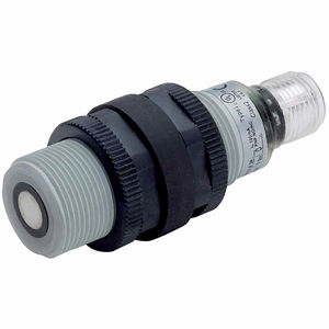 capteur de proximité à ultrasons / cylindrique / numérique / en plastique