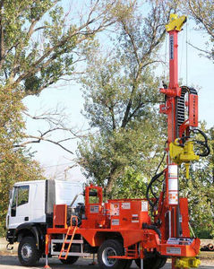 foreuse de micropieux / de puits géothermiques / sur chenilles / sur camion