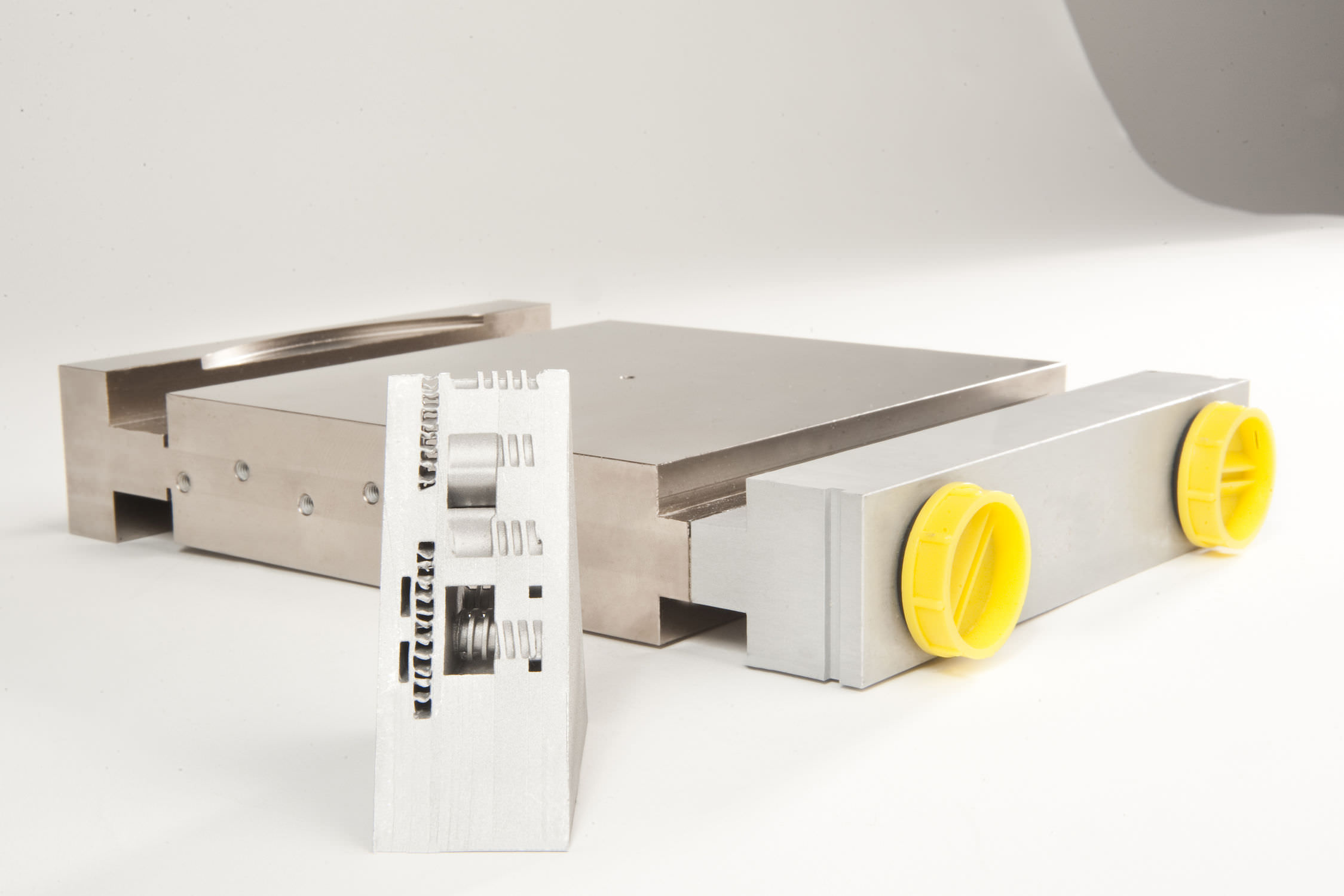 Plaque froide refroidie par eau Aavid Thermalloy vortex