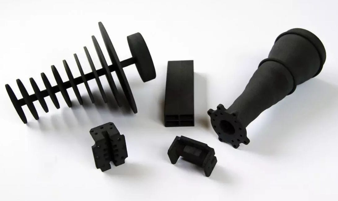 Machine de fabrication additive de polyamide DEDIENNE MULTIPLASTURGY® GROUP plastique