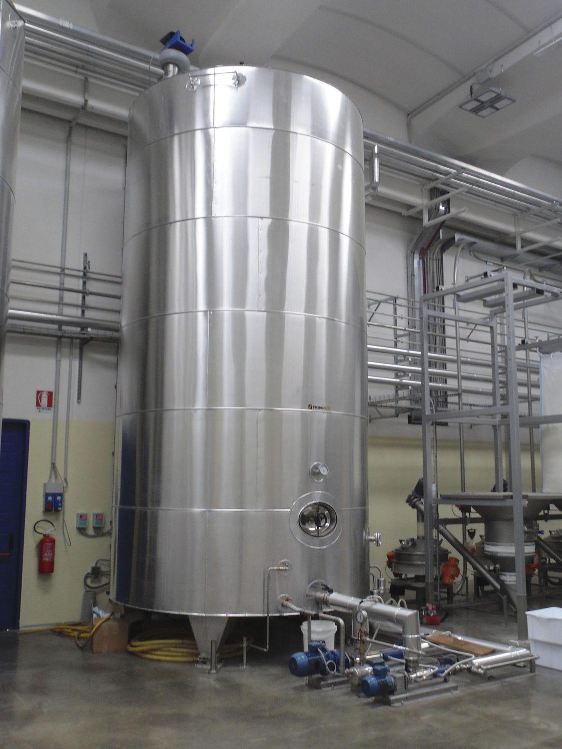 Cuve de stockage TECHNOSILOS pour liquides / en inox