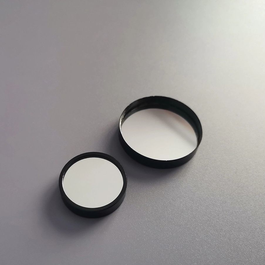 Filtre Infrarouge Passe-longue HWB760 - Diamètre 25mm, épaisseur 2.0mm, Verre Noir, Pour Applications Optiques