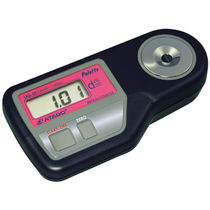 Réfractomètre numérique / portable / médical