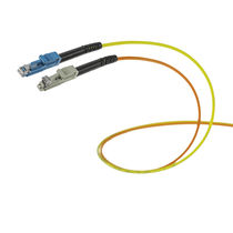 Connecteur optique / de données / de fibre...