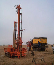 Foreuse multifonction / sur chenilles /...