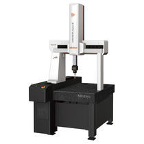 Machine de mesure tridimensionnelle &agrave; portique / &agrave; capteur multiple / haute pr&eacute;cision