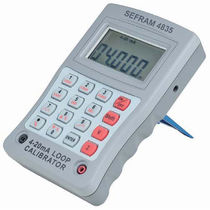 Calibrateur de boucle / numérique / de process...