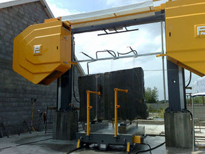 machine de découpe à fil diamanté 1